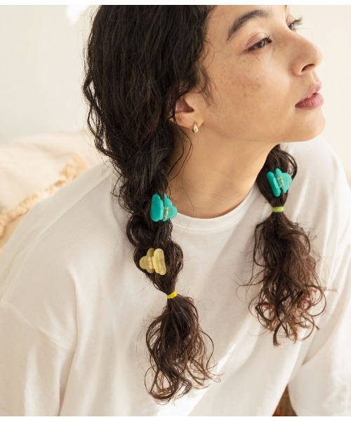anap mimpi（アナップミンピ）の「2セット モクモク クリア カラー ミニ ヘア クリップ（バレッタ/ヘアクリップ・レディース・イエロー/ピンク/ターコイズブルー/アイボリー・FREE）」の2枚目の写真