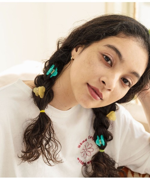anap mimpi（アナップミンピ）の「2セット モクモク クリア カラー ミニ ヘア クリップ（バレッタ/ヘアクリップ・レディース・イエロー/ピンク/ターコイズブルー/アイボリー・FREE）」の7枚目の写真