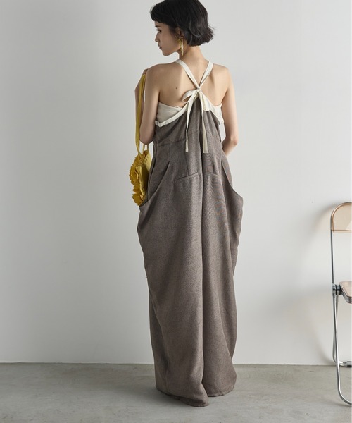 THE YOn（ザヨン）の「リネンライクバイカラーパイピングアメスリオールインワン（つなぎ/オールインワン・レディース・アッシュブラウン/ナチュラル・FREE）」の9枚目の写真