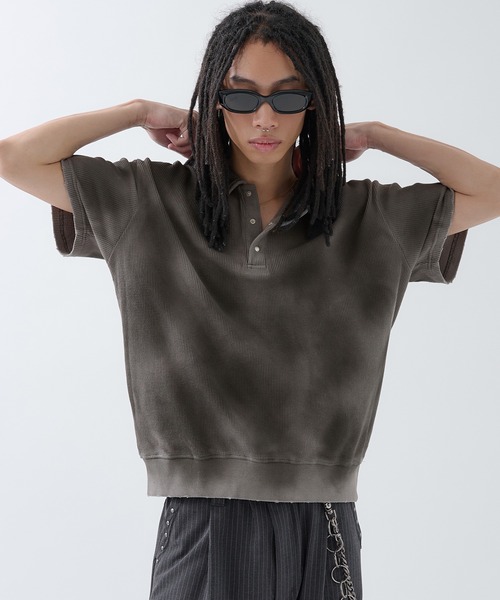 ANDER HUNK（アンダーハンク）の「Hard Spray Thermal Polo / ハードスプレーサーマルポロ（ポロシャツ・メンズ・グレー/レッド/杢グレー・MEDIUM/LARGE）」の9枚目の写真