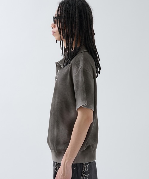 ANDER HUNK（アンダーハンク）の「Hard Spray Thermal Polo / ハードスプレーサーマルポロ（ポロシャツ・メンズ・グレー/レッド/杢グレー・MEDIUM/LARGE）」の12枚目の写真