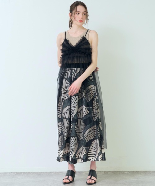 Settimissimo(セッティミッシモ)の「チュールフリルレイヤードキャミソールワンピース(ワンピース・レディース・アイボリー/ブラック・FREE)」の10枚目の写真