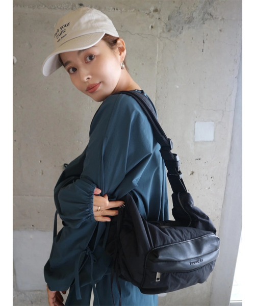TRUNC（トランクエイティーエイト）の「2way Gather Shoulder Bag（ショルダーバッグ・レディース・ブラック・FREE）」の20枚目の写真