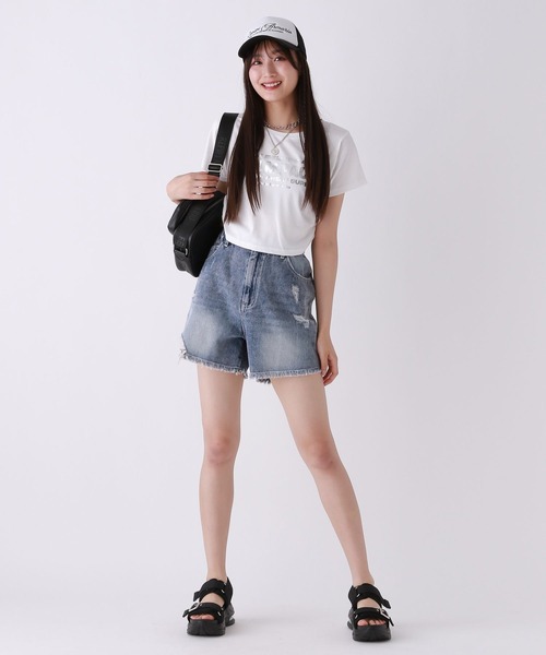 repipi armario（レピピ アルマリオ）の「ダメージデニムショートパンツ（デニムパンツ・キッズ・ブラック/ベージュ系その他/ブルー・MEDIUM/SMALL/LARGE）」の8枚目の写真