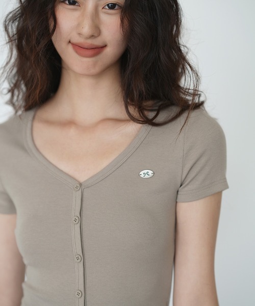 tシャツ フロントボタンリブトップス EM25s081「EIGHTHMONTH」 レディース フロントボタンリブトップス EM25s081【EIGHTHMONTH】（Tシャツ