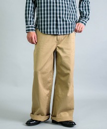 OMNIGOD（オムニゴッド）の「[OMNIGOD mens / オムニゴッド] 30/2ウエポン ルーズイージーチノトラウザー（チノパンツ）」