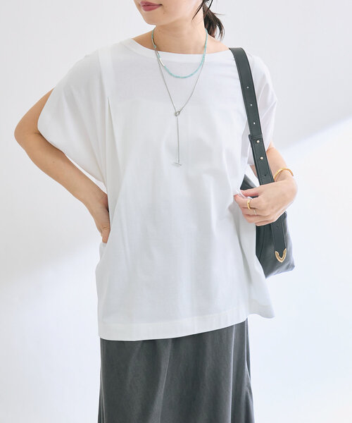 RIVE DROITE（リヴドロワ）の「【汗染み防止/インせずに決まる】ガードスウェットフォルムカットソー（Tシャツ/カットソー・レディース・ライトベージュ/グレー系その他/オフホワイト・FREE）」の2枚目の写真