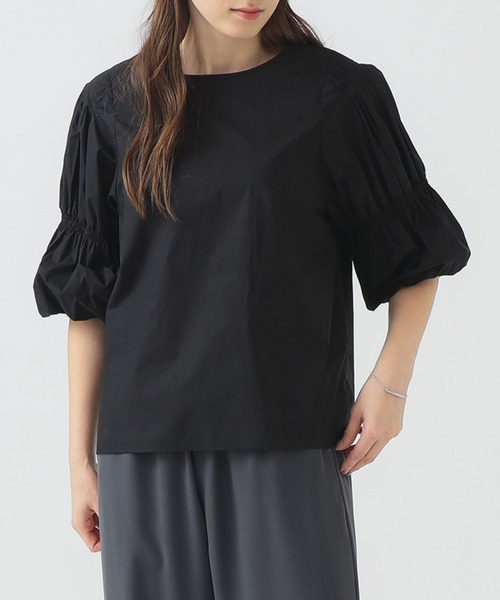 B:MING by BEAMS（ビーミングバイビームス）の「【手洗いOK】袖 シャーリング ブラウス（シャツ/ブラウス・レディース・オフホワイト/ブラック・ONE SIZE）」の2枚目の写真