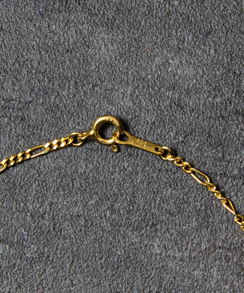 THEFT(セフト)の「THEFT セフト / K18GP FIGARO CHAIN NECKLACE シルバー925フィガロチェーンネックレス 60cm 18金コーティング(ネックレス・メンズ・ゴールド・60cm)」の7枚目の写真