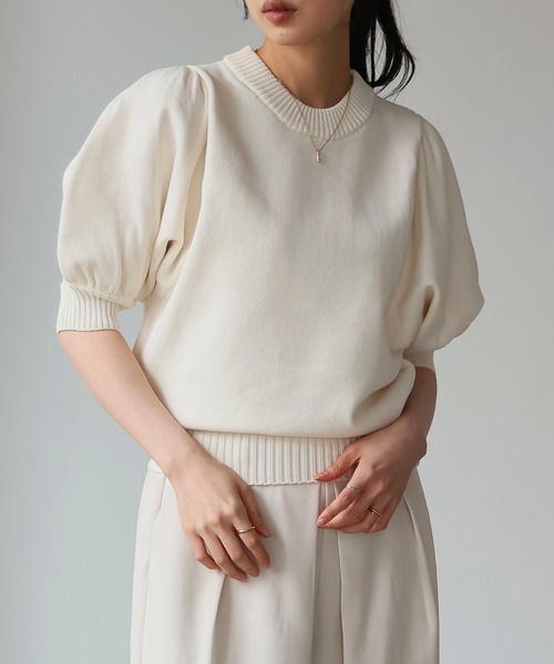 itto...（イット）の「【軽い着心地＆美シルエット】パフスリーブニットトップス（ニット/セーター・レディース・ブラック/アイボリー/オフホワイト/チャコール・M）」の12枚目の写真