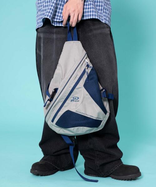 Piko（ピコ）の「∴WEGO/PIKO別注ワンショルダー（バックパック/リュック・レディース・ブラック/グレー/ホワイト・FREE）」の8枚目の写真