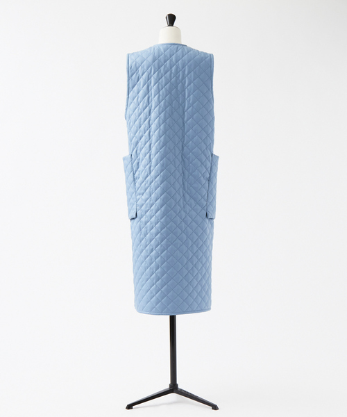 DESIGNWORKS(デザインワークス)の「フェイクレザーキルトジャンパースカート(ワンピース・レディース・サックスブルー/アイボリー・38)」の8枚目の写真