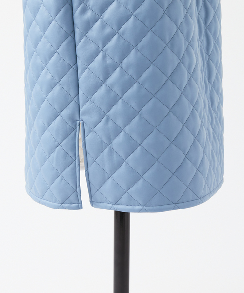 DESIGNWORKS(デザインワークス)の「フェイクレザーキルトジャンパースカート(ワンピース・レディース・サックスブルー/アイボリー・38)」の11枚目の写真