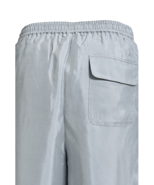 BREATH(ブレス)の「SCRIPT LOGO LINE SHORTS(その他パンツ・メンズ・グレー/ブラック・LARGE/X-LARGE/MEDIUM)」の6枚目の写真
