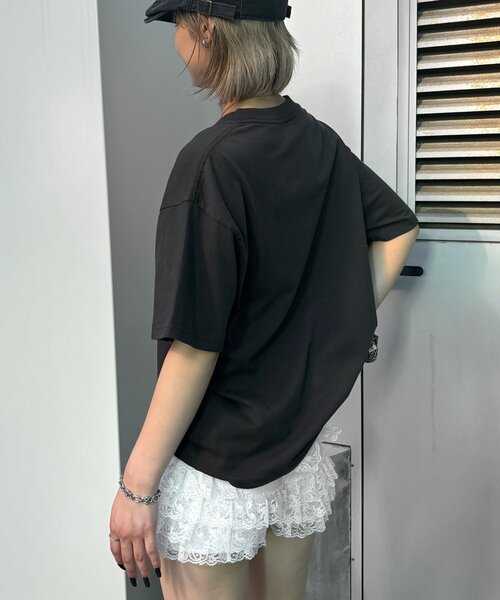 Sourcream(サワークリーム)の「【Sourcream/サワークリーム】ミルちゃんTEE(Tシャツ/カットソー・メンズ・ブラック/ホワイト/ネイビー・SMALL/MEDIUM/LARGE)」の18枚目の写真
