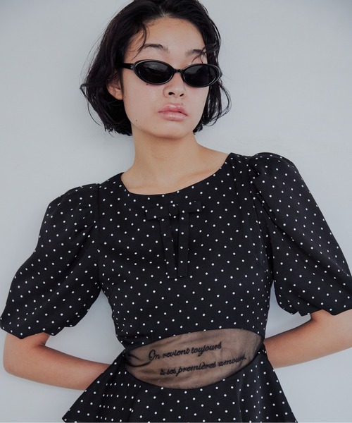 etre loin（エトルワン）の「Sheer embroidered puff sleeve dress（ドレス・レディース・グレー/ブラック/ドット・M）」の3枚目の写真