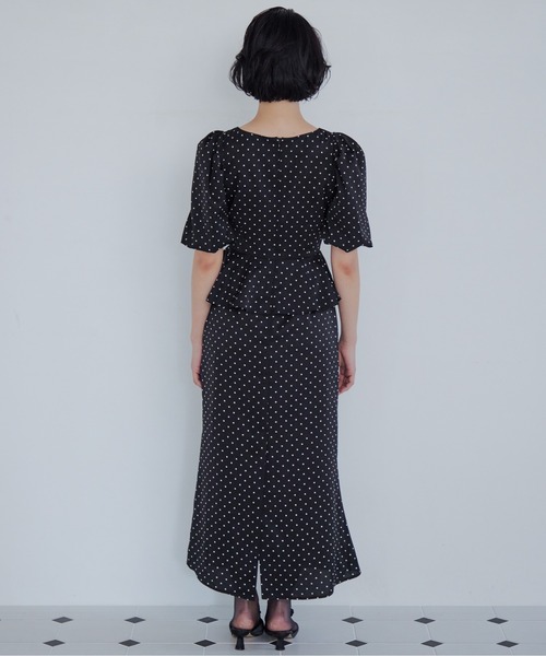 etre loin（エトルワン）の「Sheer embroidered puff sleeve dress（ドレス・レディース・グレー/ブラック/ドット・M）」の5枚目の写真