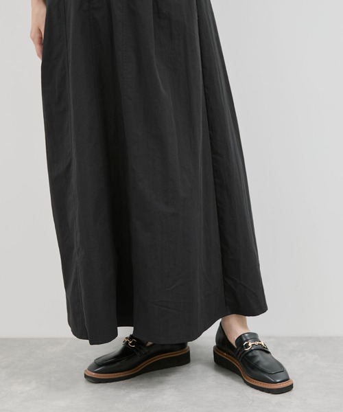 VIS（ビス）の「ウエスト切替デザインフレアスカート（スカート・レディース・ブラック/オフホワイト・FREE）」の22枚目の写真