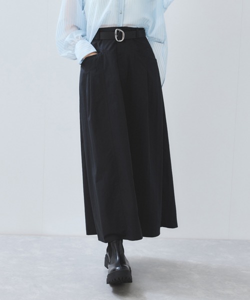 VIS（ビス）の「ウエスト切替デザインフレアスカート（スカート・レディース・ブラック/オフホワイト・FREE）」の5枚目の写真