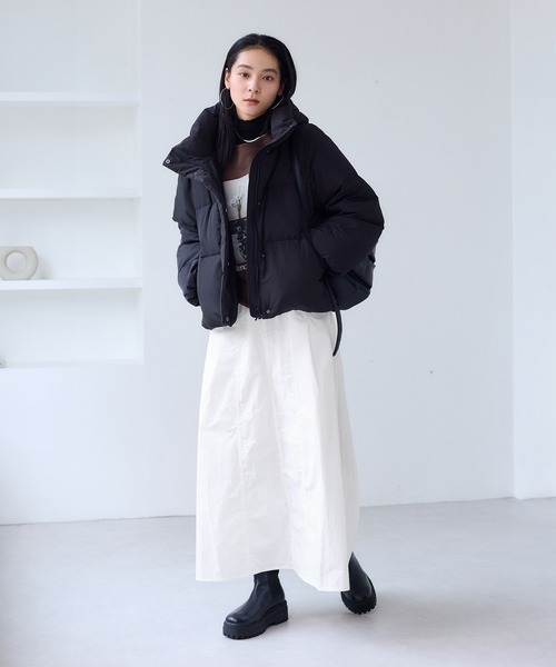 VIS（ビス）の「ウエスト切替デザインフレアスカート（スカート・レディース・ブラック/オフホワイト・FREE）」の13枚目の写真