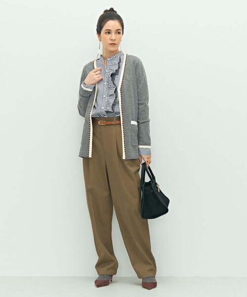 NOLLEY’S（ノーリーズ）の「チェーンブレード長めVネックカーディガン（カーディガン/ボレロ・レディース・ブラック/グレー・38）」の13枚目の写真