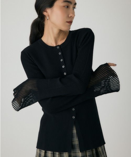 crie conforto(クリーコンフォルト)の「スリーブシアーリブカーディガン 冬服 / 長袖 / 羽織り(カーディガン/ボレロ・レディース・ブラック/マスタード/オフホワイト・FREE)」の3枚目の写真