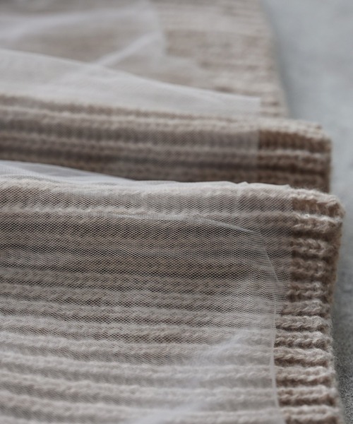 reca（レカ）の「ニット×チュールVネックペプラムベスト（ベスト・レディース・ブラック/グレイッシュベージュ・M）」の20枚目の写真