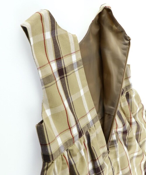 BRANSHES（ブランシェス）の「【おそろい】チェックジャンパースカート（ジャンパースカート・キッズ・ベージュ/ネイビー・100/120/140/130/90/80/110/150）」の9枚目の写真