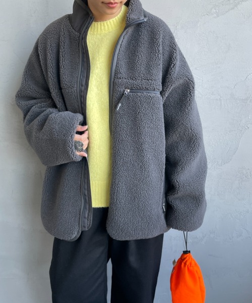 GYMPHLEX（ジムフレックス）の「[GYMPHLEX/ジムフレックス] COZY LIGHT ボアフリースブルゾン（ブルゾン・レディース・チャコールグレー/ベージュ/オフホワイト・M/L）」の19枚目の写真