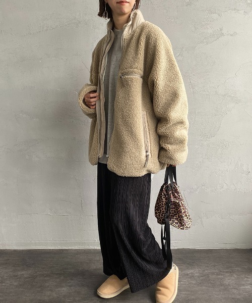 GYMPHLEX（ジムフレックス）の「[GYMPHLEX/ジムフレックス] COZY LIGHT ボアフリースブルゾン（ブルゾン・レディース・チャコールグレー/ベージュ/オフホワイト・M/L）」の11枚目の写真