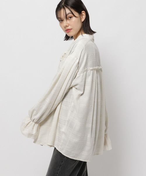niko and...（ニコアンド）の「2WAYボウタイチェックブラウス（シャツ/ブラウス・レディース・ネイビー/アイボリー/オフホワイト・FREE）」の12枚目の写真