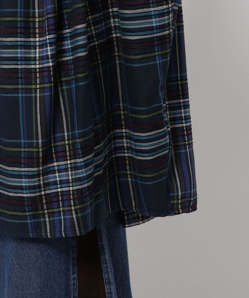 niko and...（ニコアンド）の「2WAYボウタイチェックブラウス（シャツ/ブラウス・レディース・ネイビー/アイボリー/オフホワイト・FREE）」の6枚目の写真