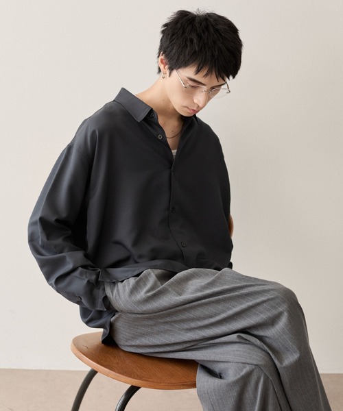 LUCY(ルーシー)の「LUCY/ルーズシルエットボックスシャツ(シャツ/ブラウス・メンズ・オフホワイト/チャコールグレー/ブルー・MEDIUM/LARGE)」の12枚目の写真