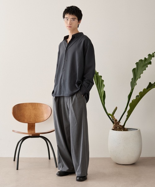 LUCY(ルーシー)の「LUCY/ルーズシルエットボックスシャツ(シャツ/ブラウス・メンズ・オフホワイト/チャコールグレー/ブルー・MEDIUM/LARGE)」の13枚目の写真