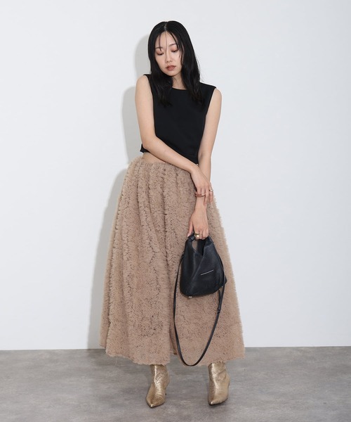 atlo(アトロ)の「ミモレ丈&ノースリーブ フォーマル チュール モコモコ セットアップ バックジップセレモニー 結婚式 二次会 パーティー ドレス オケージョンドレス 同窓会 成人式 お呼ばれ 謝恩会 20代 30代(ドレス・レディース・ブラック/ベージュ系その他/チャコール・M)」の8枚目の写真