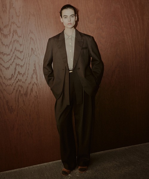 LE CIEL BLEU(ルシェルブルー)の「テーラードジャケットwリムーバブルカラー / Tailored Jacket w/Removable Collar(テーラードジャケット・レディース・チャコールグレー/ブラウン・36/34)」の1枚目の写真