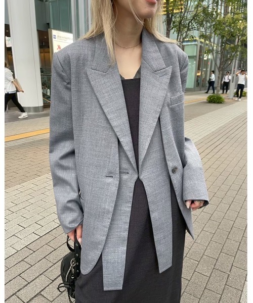 LE CIEL BLEU(ルシェルブルー)の「テーラードジャケットwリムーバブルカラー / Tailored Jacket w/Removable Collar(テーラードジャケット・レディース・チャコールグレー/ブラウン・36/34)」の2枚目の写真