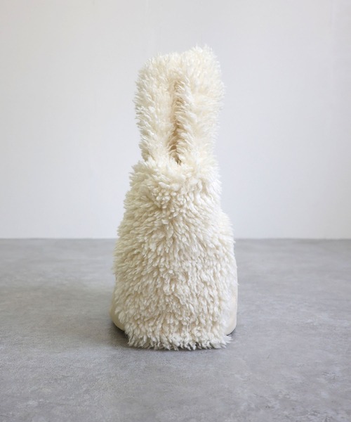 COLDE （コルデ）の「フェイクファー×キルティング2wayトートバッグ（トートバッグ・レディース・モカ/アイボリー/ブラック・FREE）」の16枚目の写真