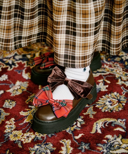 kutir（クティール）の「【クティールとレトロ】リボン取り外し可能/ダブルリボンメリージェーン（ローファー・レディース・ブラック/ブラウン・SMALL/MEDIUM/LARGE）」の7枚目の写真