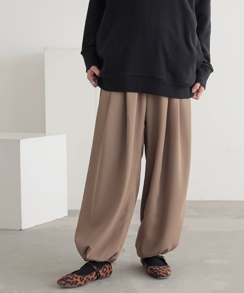 n'OrLABEL（ノアールレーベル）の「『とろみタックバルーンパンツ』（その他パンツ・レディース・ブルーグリーン/ブラック/ベージュ・FREE）」の17枚目の写真