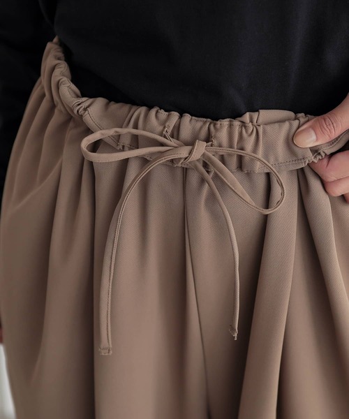 n'OrLABEL（ノアールレーベル）の「『とろみタックバルーンパンツ』（その他パンツ・レディース・ブルーグリーン/ブラック/ベージュ・FREE）」の22枚目の写真