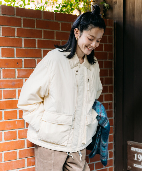FREAK'S STORE(フリークスストア)の「コットンナイロン ショートブルゾン/ 中綿ブルゾン(ブルゾン・レディース・ブラウン/オリーブ/オフホワイト・フリ-)」の5枚目の写真