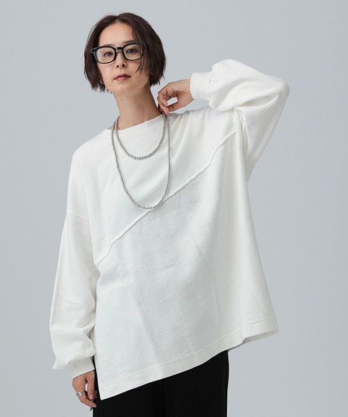 LEPSIM（レプシィム）の「ロゴパッチリメイク裏毛プルオーバー　591711（Tシャツ/カットソー・レディース・チャコールグレー/オフホワイト/イエロー・FREE）」の3枚目の写真