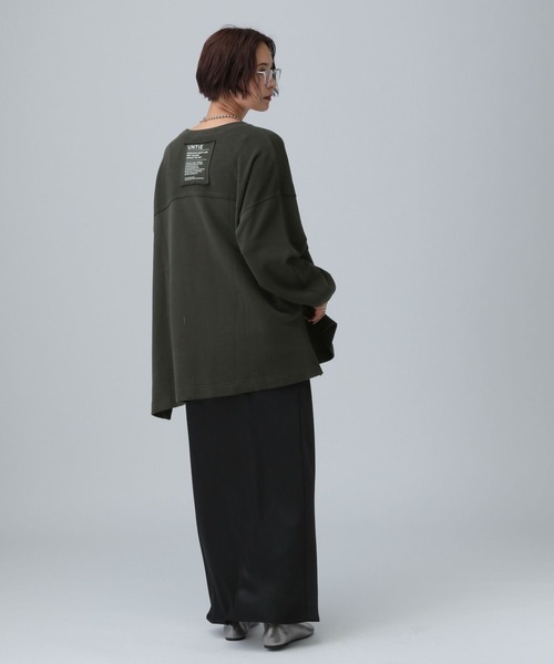 LEPSIM（レプシィム）の「ロゴパッチリメイク裏毛プルオーバー　591711（Tシャツ/カットソー・レディース・チャコールグレー/オフホワイト/イエロー・FREE）」の14枚目の写真