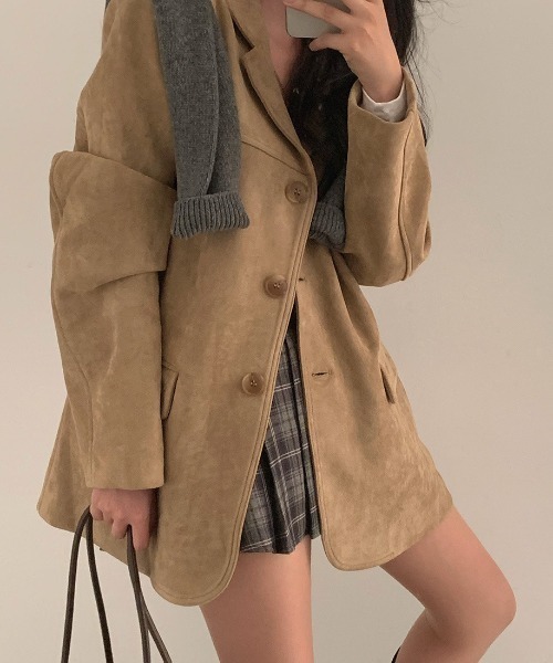 FREE STYLISTS(フリー スタイリスト)の「YUGA_YGMC Suede-like lapel single jacket(テーラードジャケット・レディース・キャメル/カーキ・FREE)」の2枚目の写真