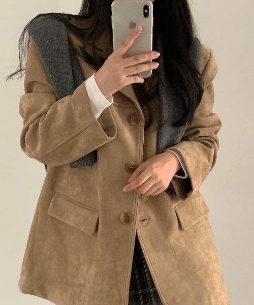 FREE STYLISTS(フリー スタイリスト)の「YUGA_YGMC Suede-like lapel single jacket(テーラードジャケット・レディース・キャメル/カーキ・FREE)」の3枚目の写真