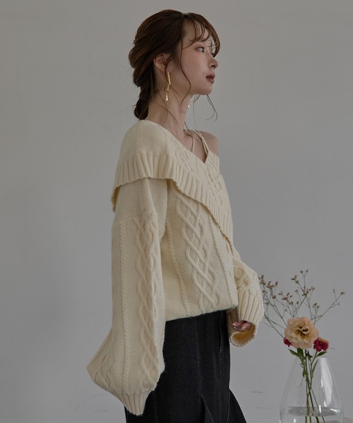mideal(マイディール)の「one shoulder cable knit / ワンショルケーブルニット(ニット/セーター・レディース・アイボリー/ブルーグリーン/ボルドー・FREE)」の21枚目の写真