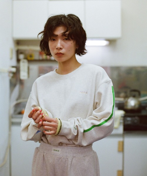 PAMM(パム)の「寛大なインテリアのスウェット(スウェット・レディース・アイボリー/杢グレー・3/2)」の18枚目の写真