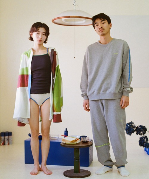 寛大なインテリアのスウェット（スウェット）｜PAMM（パム）の