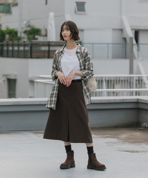 AO2(アオズ)の「Velvet Belted Pleated Skirt / ベロアベルト プリーツスカート(スカート・レディース・ブラウン/グレー・FREE)」の11枚目の写真